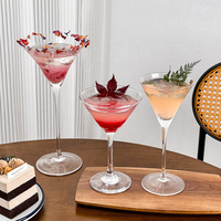 Verres à Martini de Luxe en Cristal – Ensemble de Verres à Cocktail Personnalisables avec Logo sur Pied pour Mariages, Fêtes, Bars et Événements