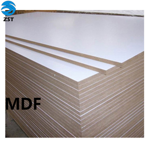 Panneau MDF <span class=keywords><strong>mélaminé</strong></span> <span class=keywords><strong>blanc</strong></span> brillant 18 mm, panneau imperméable à noyau vert résistant à l'humidité, qualité E0 4x8 pieds pour meubles - Product Image 2