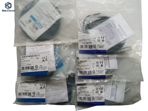 เซ็นเซอร์ควบคุม PLC พรอกซิมิตี้สวิตช์ ยี่ห้อใหม่เอี่ยม ของแท้ รุ่น E2B-M18KS08-WZ-C1 - Product Image 1