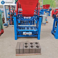 Machine à briques de ciment compacte Block Factory 4-35A pour blocs creux de 6 et 9 pouces - Prix compétitif