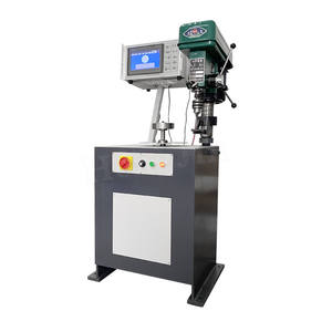 Machine d'équilibrage verticale unilatérale pour le calibrage et le test des volants d'inertie et des pièces de forme disque - Product Image 1