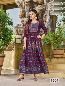 Traje Anarkali largo con estampado de rayón de 14Kg de buena calidad con bordado, vestido de mujer de moda disponible a granel - Product Image 3