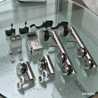 Kits de quincaillerie pour cabine de douche : Nouveau système de porte de douche coulissante vers l'intérieur avec rail inférieur et tube supérieur pour salle de bain compacte