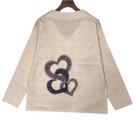Pull en tricot pour femme, col en V, doux et respirant, manches longues, imprimé cœur beige, coupe ample et décontractée, pour toutes les saisons, tenue décontractée quotidienne