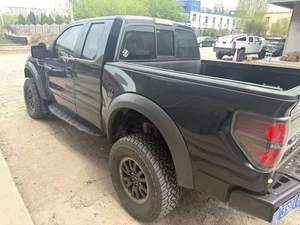 Camionnette <span class=keywords><strong>Ford</strong></span> Raptor à quatre roues noire d'occasion fabriquée en 2011 - Product Image 4