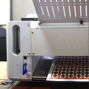 Machine de découpe numérique automatique à grande vitesse SP1 pour bureau, machine de découpe d'étiquettes à lit plat, équipement de post-presse - Product Image 3