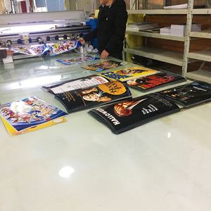 Impression <span class=keywords><strong>numérique</strong></span> personnalisée grand format, autocollant mural en vinyle PVC pour extérieur, affiche pour bâtiment - Product Image 5