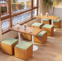 Meubles de restaurant design moderne, table et chaises avec coussin épais pour hôtel et usage commercial