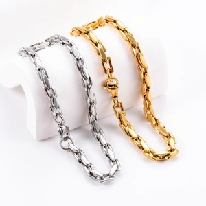 Cadena de pulsera cuadrada vertical de acero inoxidable de 4,2 mm de ancho, resistente al agua y que nunca se desvanece, para hombres y mujeres, joyería de moda. - Product Image 2