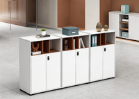 Poste de travail simple et moderne avec chaise de bureau, hauteur réglable, plateau épais en panneau de particules de bois massif