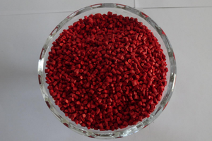 中国工厂直供红色母粒定制颜色浓缩母粒，免费提供样品，适用于所有塑料材料 - Product Image 3