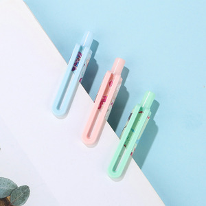 Stylo bille en plastique 1,0 mm très vendu <span class=keywords><strong>pour</strong></span> le bureau et l'école - Cadeau promotionnel personnalisé avec logo <span class=keywords><strong>pour</strong></span> les avantages des employés - Product Image 4