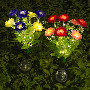Lumières de jardin de lotus de <span class=keywords><strong>neige</strong></span> à énergie solaire Décor LED réaliste pour pelouse Patio résistant aux intempéries Économie d'énergie - Product Image 2