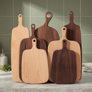 Tabla de cortar de madera rectangular con asa, acabado natural, diseño de hoja tallada, bloque de corte para cocina, utensilios de cocina, decoración para mesa. - Product Image 1