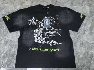 Camiseta de Hombre de Moda, Holgada, de Manga Corta, 100% Algodón, con Estampado Digital Vintage de Estrella Infernal - Product Image 3