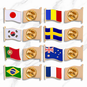 Металлическая брошь в виде самолета - Product Image 3