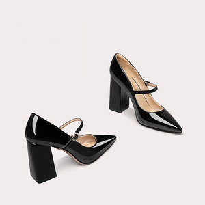 Nouveau été <span class=keywords><strong>noir</strong></span> <span class=keywords><strong>escarpins</strong></span> à talons hauts femmes français rétro bout pointu Mary Jane chaussures un mot boucle <span class=keywords><strong>confortable</strong></span> sans lacet - Product Image 2