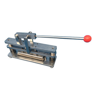 Couteau de découpe d'échantillons pour test de résistance des anneaux en carton, outil d'essai de laboratoire - Product Image 3