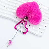 Accessoire d'escalade en plein air bricolage haute apparence pour femmes boucle de boule moelleuse perlée porte-clés porte-Badge accessoires