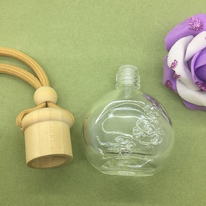 15ml Little Plum Blossom Recambio de color Vacío Coche Perfume Difusor Botella colgante - Product Image 5