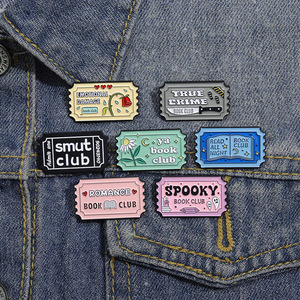 Venta Caliente de Insignias de Solapa, Fabricación al por Mayor de Insignias Metálicas Coloridas, Insignia de Club de Lectura, Insignia Promocional de Dibujos Animados, Insignia Personalizada de Esmalte Suave - Product Image 4