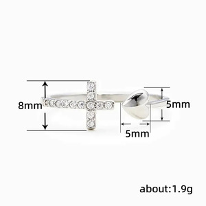 Mancuernillas Plateadas H375 con Cristales de Estrás Engastados en Canal, Joyería de Moda Unisex para Uso Diario - Product Image 5