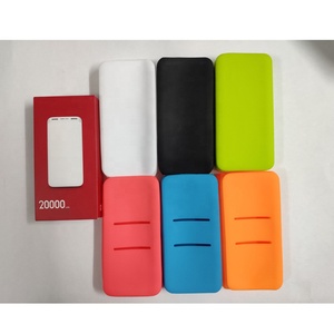 Versión global Carga rápida Banco de energía rápida 20000 mAh <span class=keywords><strong>18W</strong></span> Carga rápida Tipo-C Micro-USB para xiaoMi <span class=keywords><strong>Redmi</strong></span> - Product Image 1