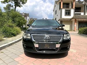 รถยนต์มือสอง ปี 2011 สำหรับ Magotan 1.4TSI DSG Sedan เทอร์โบซ้าย 131 แรงม้า แรงบิด 220 นิวตันเมตร ระยะฐานล้อ 2812 มม. ล้อแม็ก R16 ถังน้ำมันขนาด 70 ลิตร เกรด A สำหรับส่งออก - Product Image 1