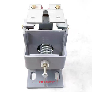 <b>Elevator</b> Guide Shoes 150x100 230x10 16 Metal Construction <b>Elevator</b> <b>Parts</b> Traction Drive 3.0m Rated Speed - Product Image 2