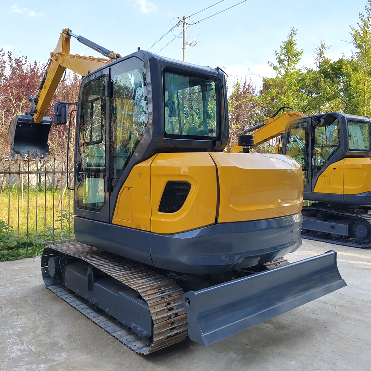 4 Cylinder Kubota/Yanmar Engine Excavator Home Cheap Digger Machine Diesel Crawler Mini Excavator 8 Ton 6Ton
