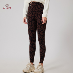 <span class=keywords><strong>Collant</strong></span> foderati <span class=keywords><strong>in</strong></span> <span class=keywords><strong>pile</strong></span> Leggings da allenamento leopardati personalizzati pantaloni sportivi da ginnastica <span class=keywords><strong>in</strong></span> velluto Leggings da Yoga a vita alta vestiti da donna - Product Image 6