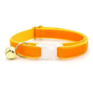 Collar de gatito con hebilla de liberación rápida de seguridad, collares de gato de terciopelo doble hechos a mano con campana - Product Image 3
