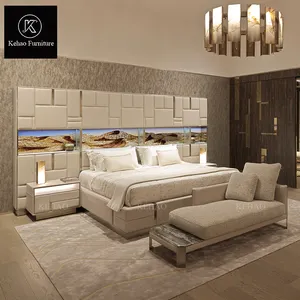 イタリアの最新のモダンで豪華な寝室セット家具革張りのベッドハイエンドダブルベッドビッグヘッドボードキングサイズベッド