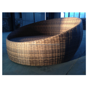 Venta caliente Luna redonda en forma de cojines de mimbre <span class=keywords><strong>al</strong></span> aire libre camas de <span class=keywords><strong>sol</strong></span> - Product Image 1