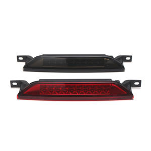Luz de freno elevada LED negra y roja para Jeep Grand Cherokee 2011-2017 OEM 5303754AC 5303754AD 5303754AE 5303754AF 5303754AG - Product Image 3