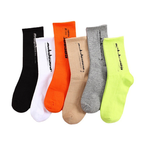 Chaussettes en coton style américain pour hommes, femmes et couples, sportives, anti-frottement, personnalisables avec logo imprimé, décontractées, printemps-été - Product Image 2