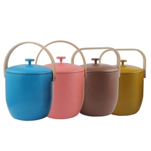 Seau à glace en acier inoxydable avec poignée en bambou - Product Image 5