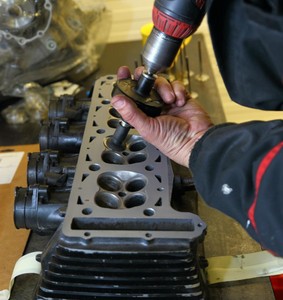 Visbella 100g 80 180 Mesh Double Side Combination Valve <strong>Grinding</strong> <strong>Paste</strong> - Product Image 4