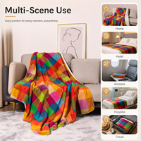 Couverture Polaire Sherpa Double Face Épaisse et Chaude à Carreaux Colorés pour Canapé, Lit et Voyage, Personnalisable avec Logo – Vente en Gros