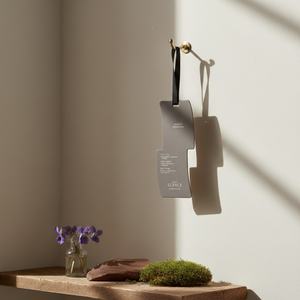 PROJ.SCENCE Désodorisant Parfumé Minimaliste en Carte Suspendue pour Ambiance Apaisante Aromathérapie VIOLET ROSEWOOD Modèle 1PSE00016 - Product Image 3