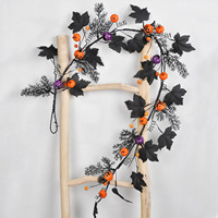 Rangkaian Daun Maple Palsu Rotan untuk Halloween, Hiasan Pintu, Dekorasi Rumah, Grosir, Langsung dari Pabrik, Pesanan Massal