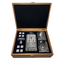 Ensemble cadeau de pierres à whisky en verre soufflé à la main et ensemble de carafe à whisky de luxe de 720 ml pour cadeau d'anniversaire