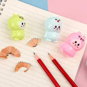 YIHENG Creative cute mini sharpener for easy carrying primary school stationery cartoon pencil sharpener