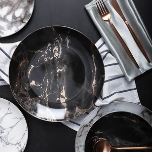 Vente en gros de vaisselle italienne de haute qualité, vaisselle moderne pour restaurant, ensemble d'assiettes en céramique noires de luxe - Product Image 2
