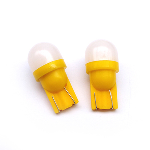 หลอดไฟ LED สีส้มสำหรับเครื่องเกมพินบอล Autodragons 6.3 โวลต์ รุ่น 555 ฐานแบบลิ่ม T10 194 168 5630 2SMD - Product Image 2
