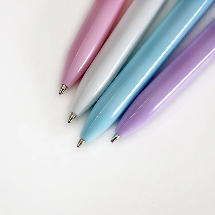 O & Q 학교 문구 사무실 업자를 위한 맞춤형 로고 만화 마우스 볼펜 도매 저렴한 프로모션 펜