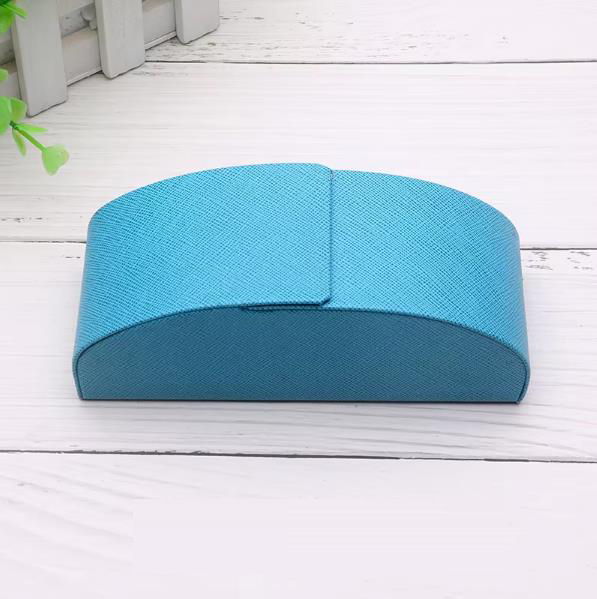 C6 Bleu clair