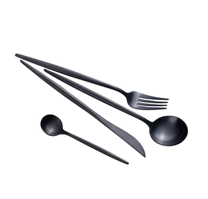 Prezzo all'ingrosso nordico di alta qualità in acciaio inox <span class=keywords><strong>posate</strong></span> cucchiaio forchetta coltello Besteck Set oro opaco nero reale dorato <span class=keywords><strong>posate</strong></span> - Product Image 1