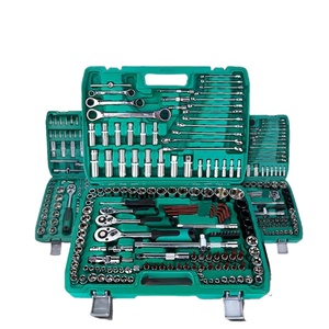 Jeu de douilles métriques combinées 82/151 pièces OEM Everich avec clé à cliquet à dégagement rapide, rallonges et adaptateurs, pour réparation automobile, en coffret rigide - Product Image 1