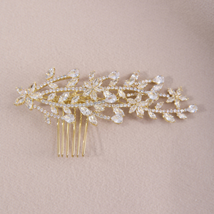 Peigne à <span class=keywords><strong>cheveux</strong></span> de mariée vintage en cuivre plaqué or avec zircone cubique 5A taille marquise en forme de feuille, accessoire de coiffure de <span class=keywords><strong>mariage</strong></span> pour chignon de mariée - Product Image 2
